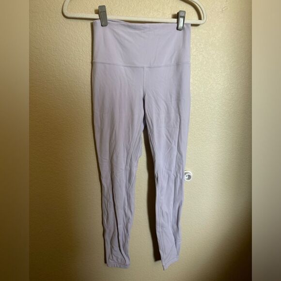 Lululemon align High-rise pant 28” in lilac ether size 6 - Picture 2 of 6